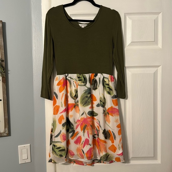 Floral Dress - Picture 1 of 2